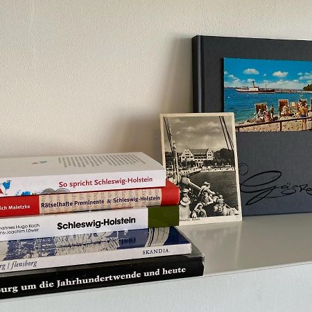 Strandblick Mit Strandkorb & Fahrraedern 글룩스부르크 외부 사진
